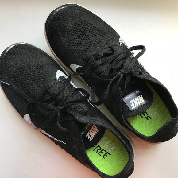 Nike Shoes - nike free 4.0 flyknit